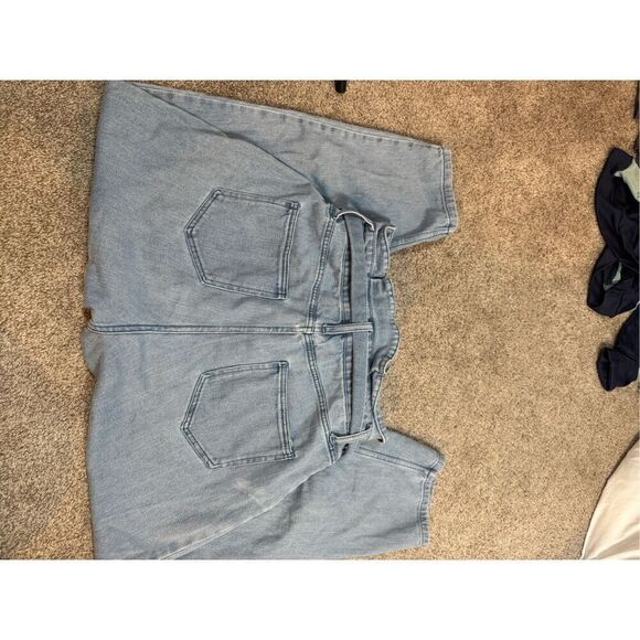 Who What Wear Paperbag Tapered Mom Jeans - Women’s 8 - High Rise - Medium Blue D - Picture 3 of 4